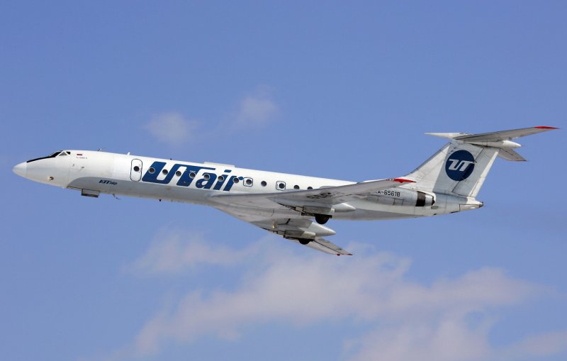 Ту-134 пассажирский самолёт