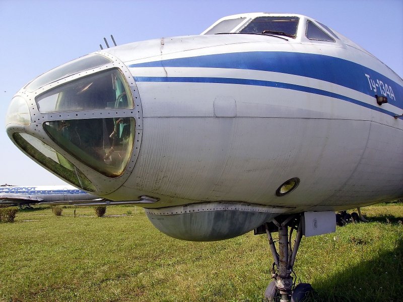 Самолет ту-134 УБЛ