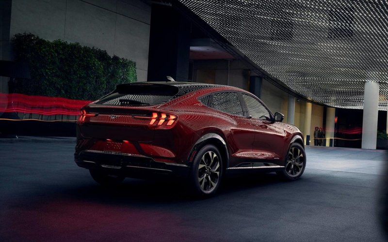 Mustang 2021 Mach-e