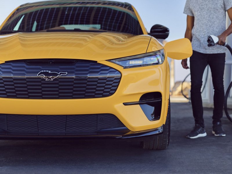 Mustang 2021 Mach-e