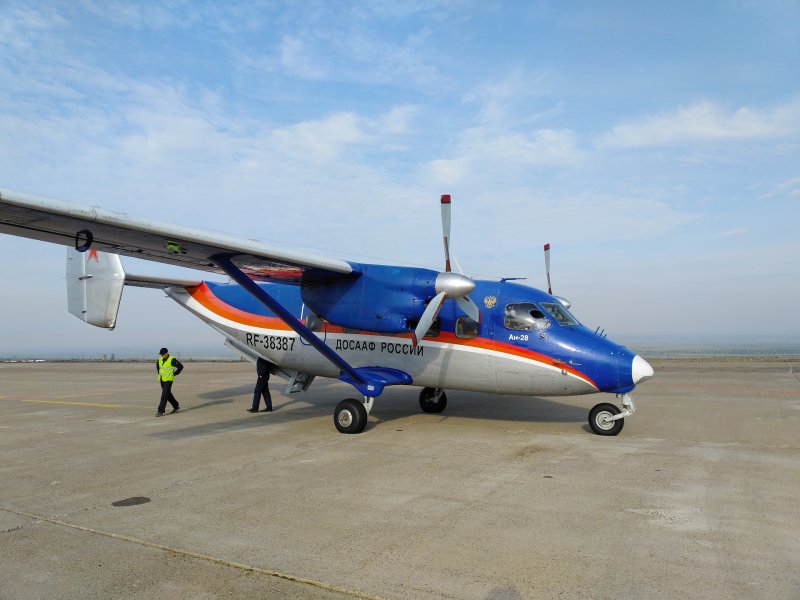 АН-28 пассажирский самолёт