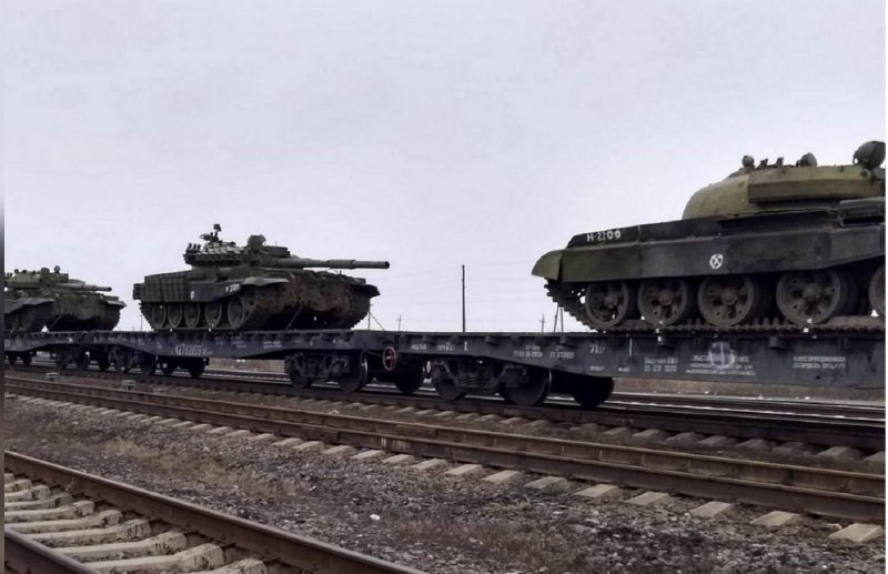 Эшелоны российских военных