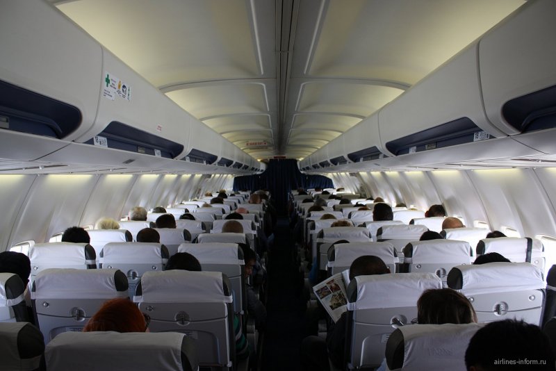 WESTJET Boeing 737