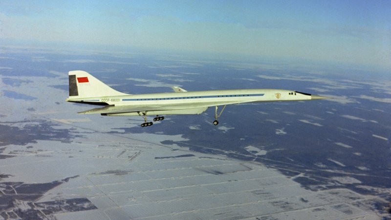 Ту 144 взлет