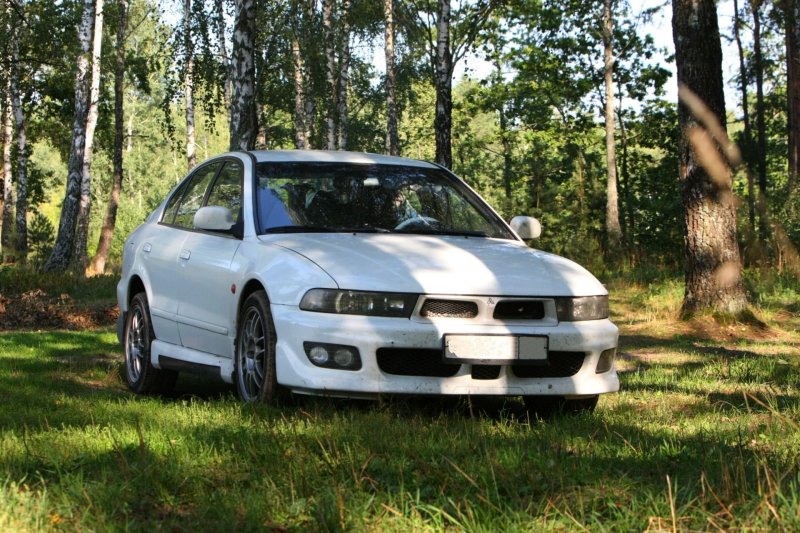 Mitsubishi Galant 8 поколение