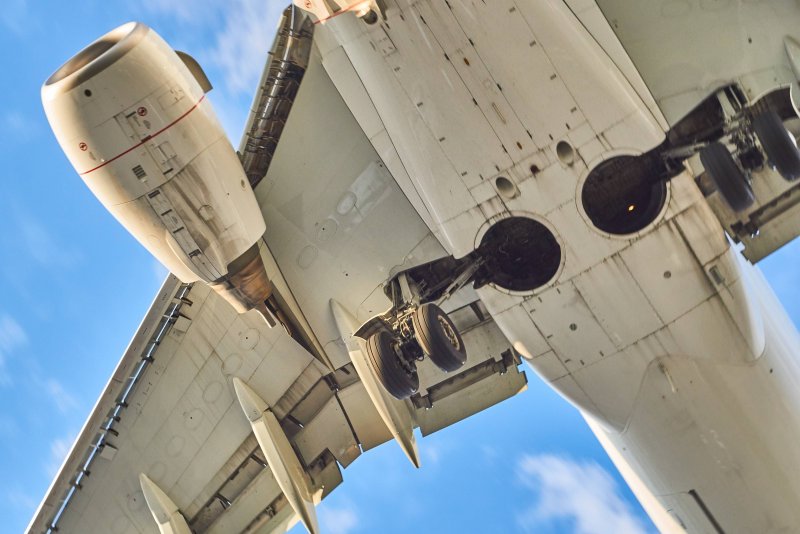 Шасси Боинг 737 вид снизу