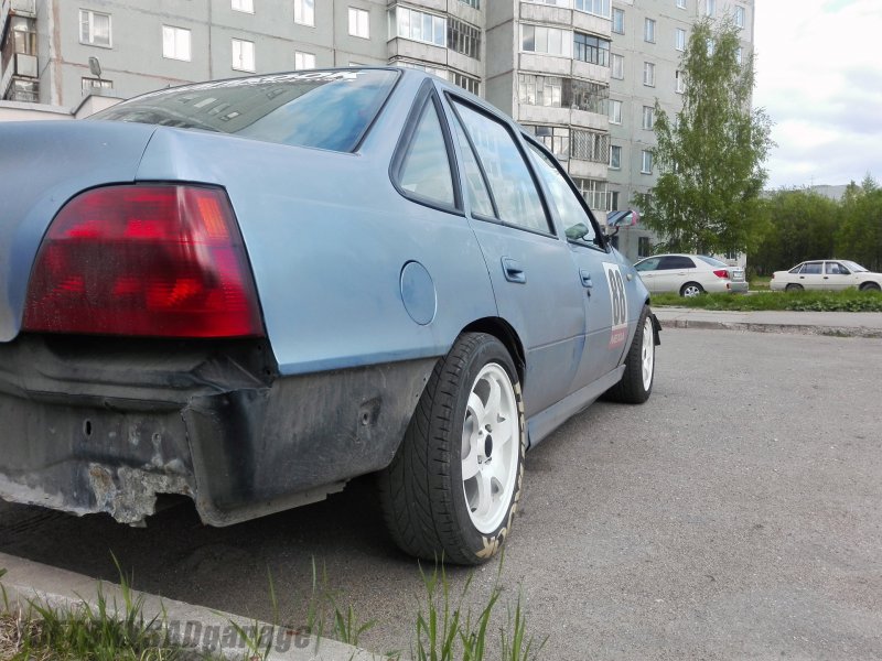 Daewoo Nexia проставки колес