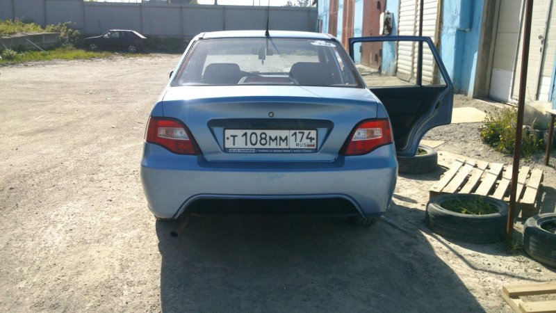 Nexia n150 вид сзади