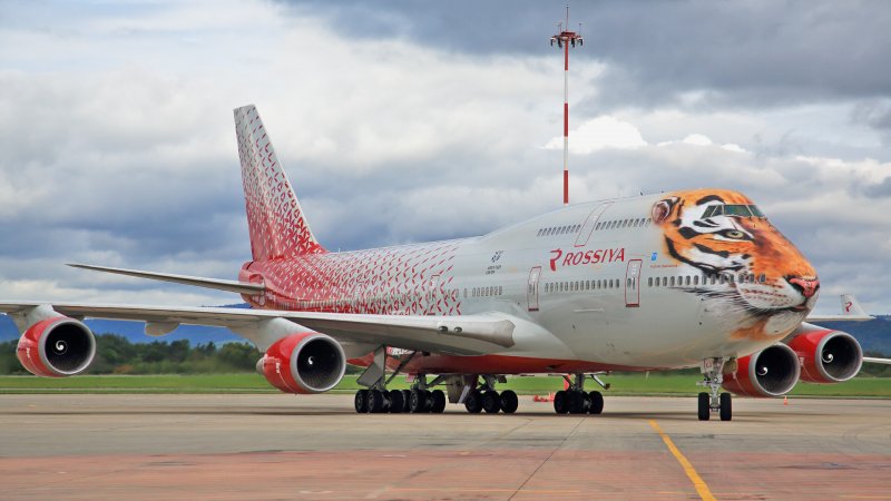 Боинг 777 Трансаэро
