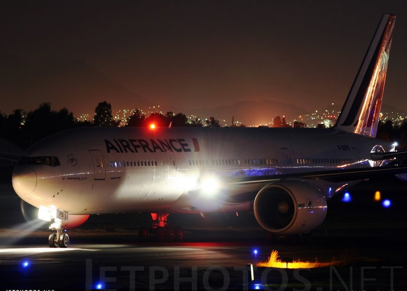 Boeing 777-300 Philippines