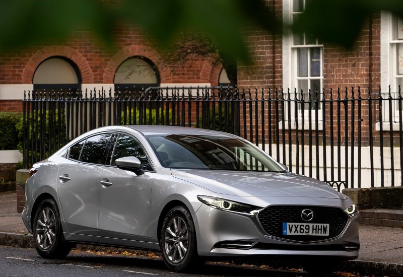Mazda 3 2020 седан