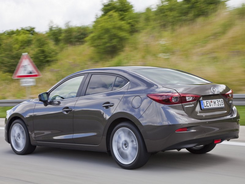 Mazda 3 2013 седан