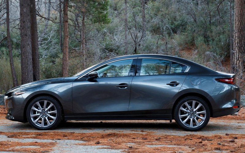 Mazda 3 sedan 2020