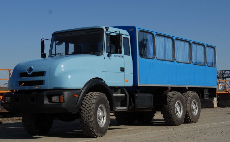 Автомобиль Урал Урал 3255