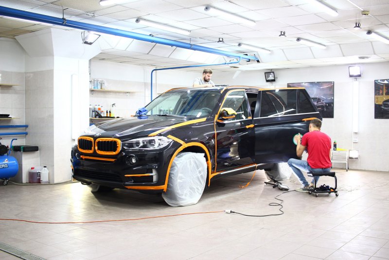 Аэро автомобиль автосалон 2020