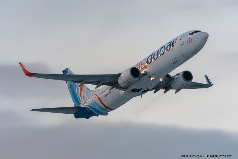 Боинг 737-8kn