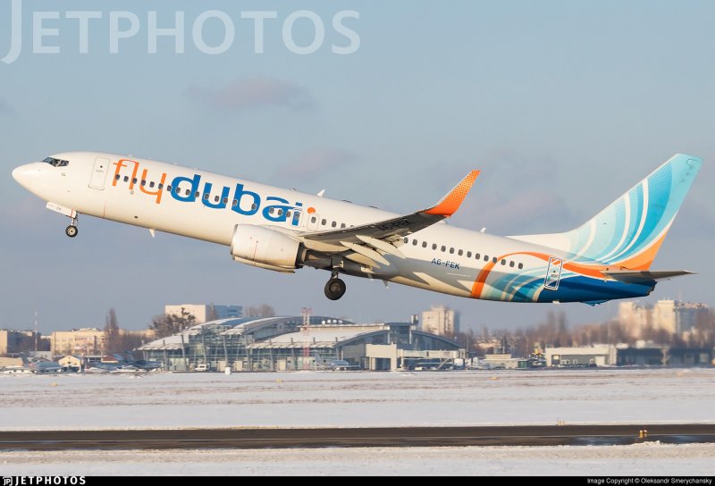 737 Max 10