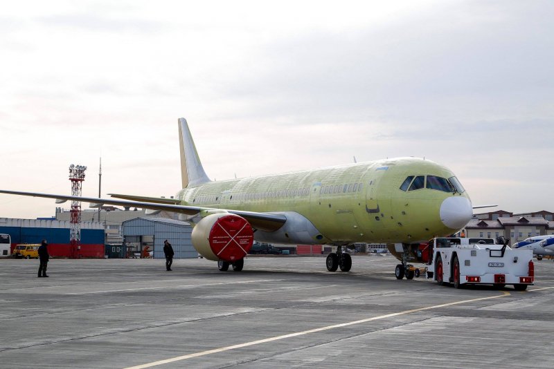 МС-21-300 73051