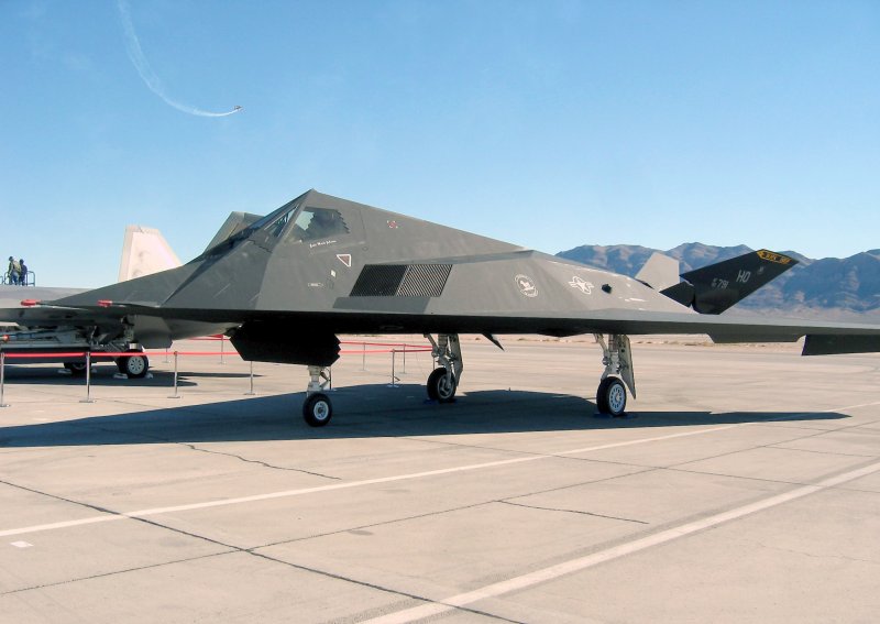 Американский самолет с в 2025