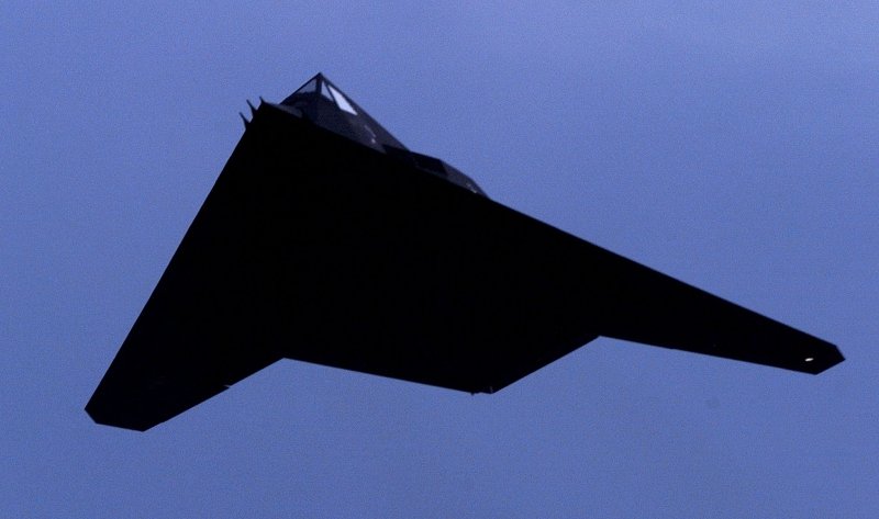 Yoko f-117