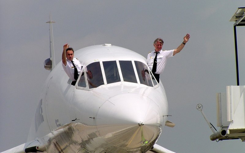 Piezolayer Airplane Wings