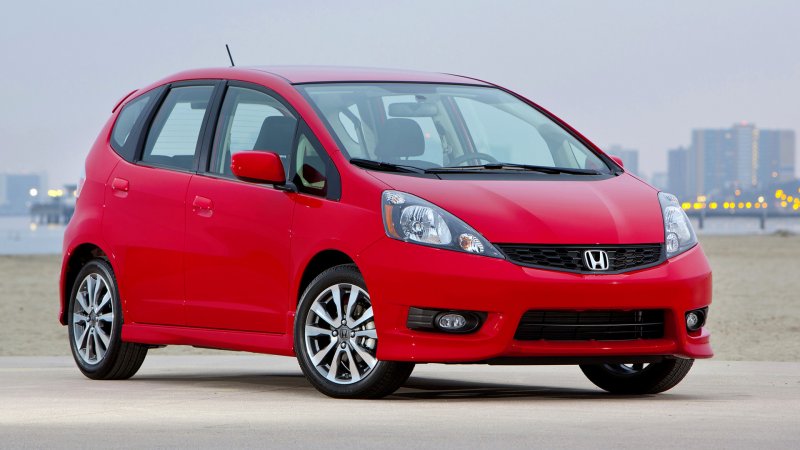 Машина Honda тайп р