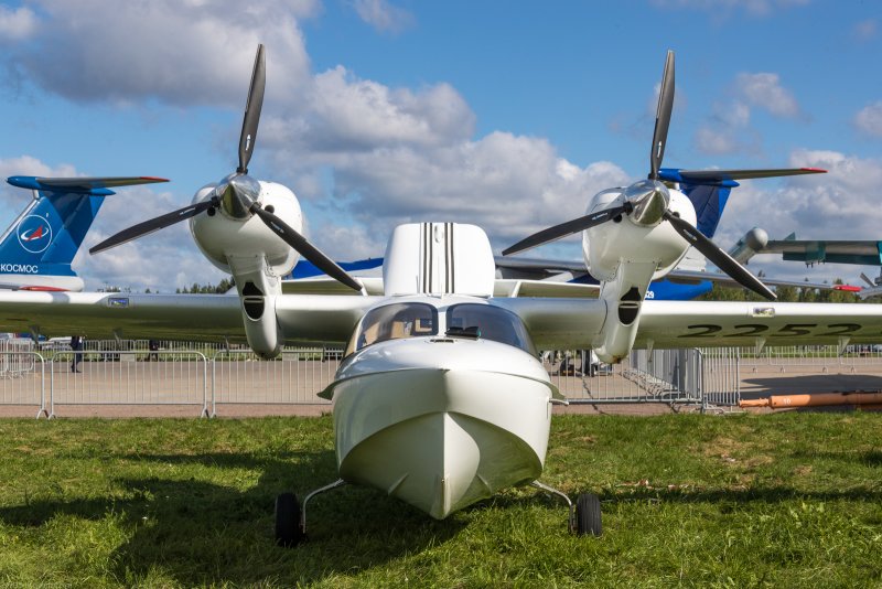 Л-142 самолет