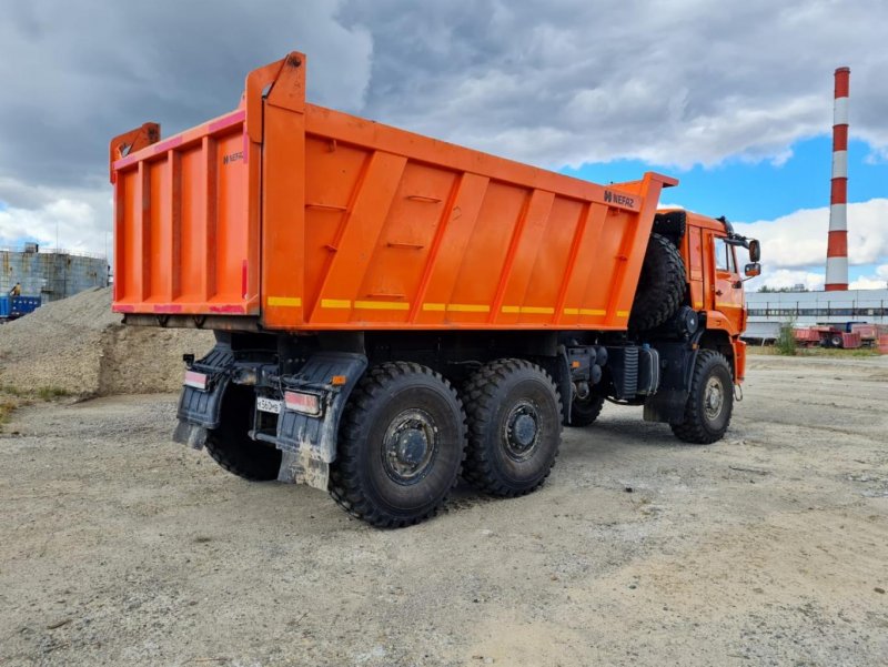 КАМАЗ 65222 синий