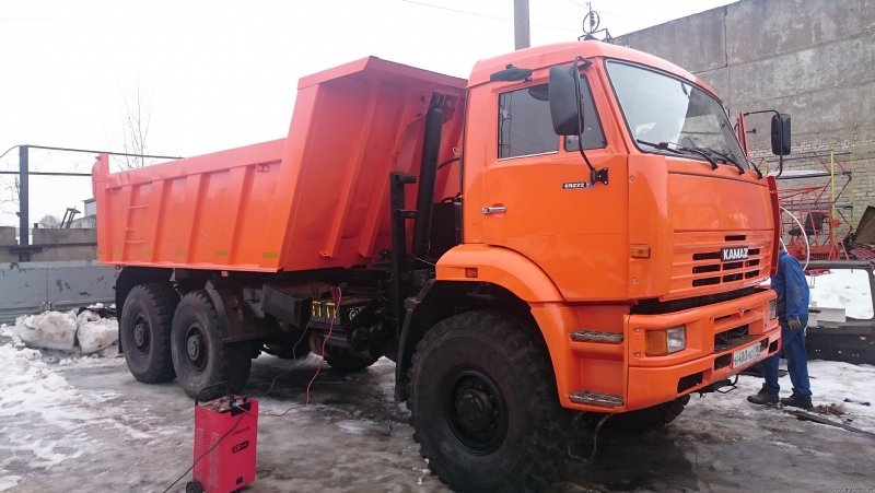 Бампер КАМАЗ 65222