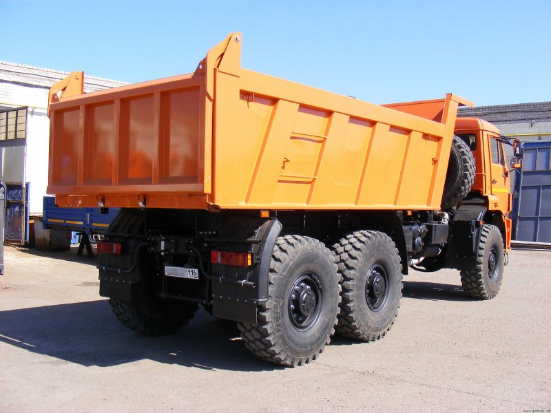 КАМАЗ 65222 самосвал