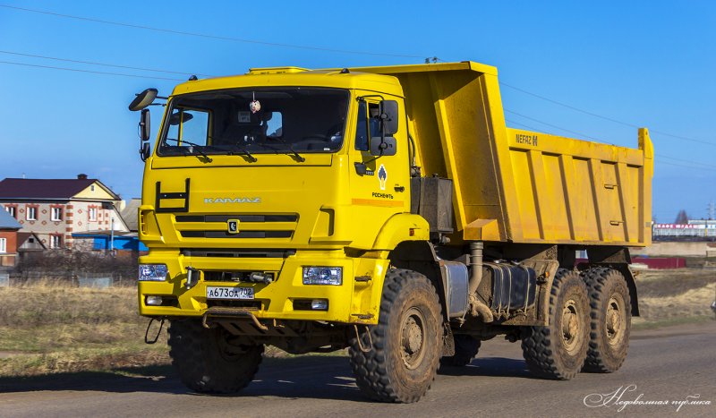 КАМАЗ спортивный 65222