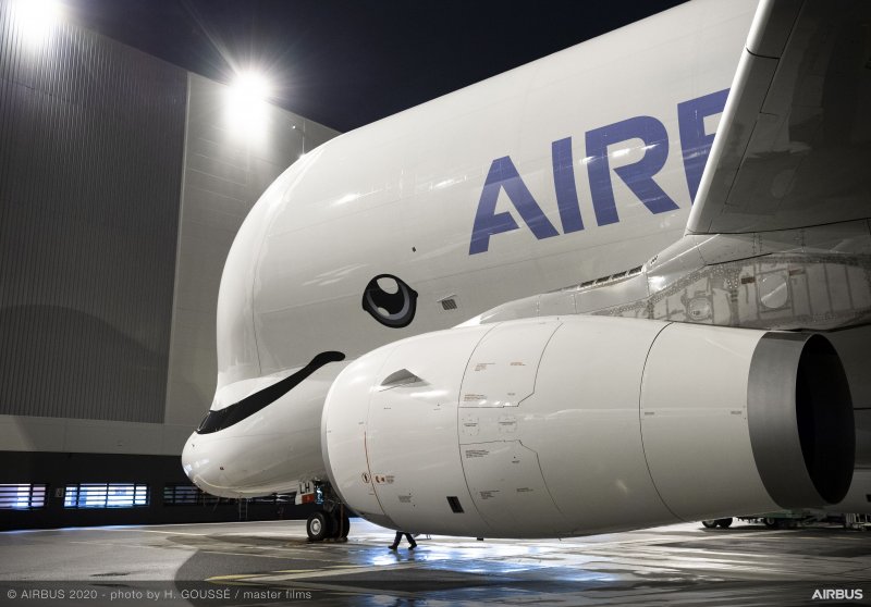 Грузовой самолет Airbus Beluga