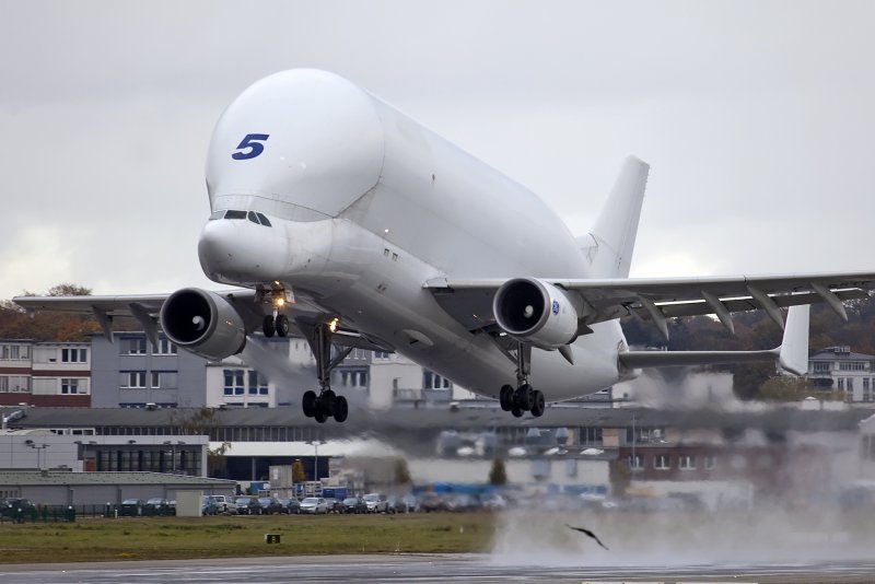 Airbus a300–600st Beluga