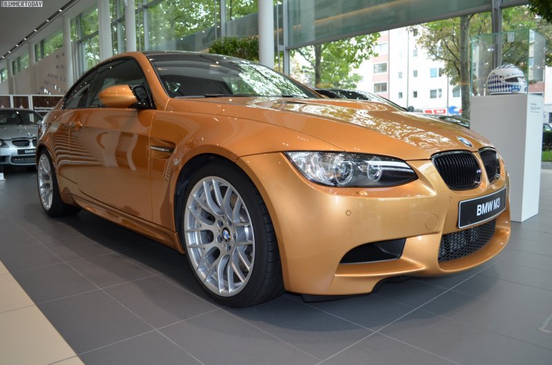 BMW e92 Золотая