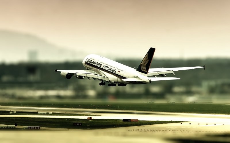 Airbus a380 взлет