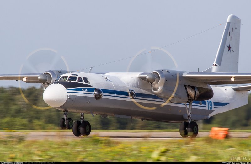 Центральный пульт самолета ан2