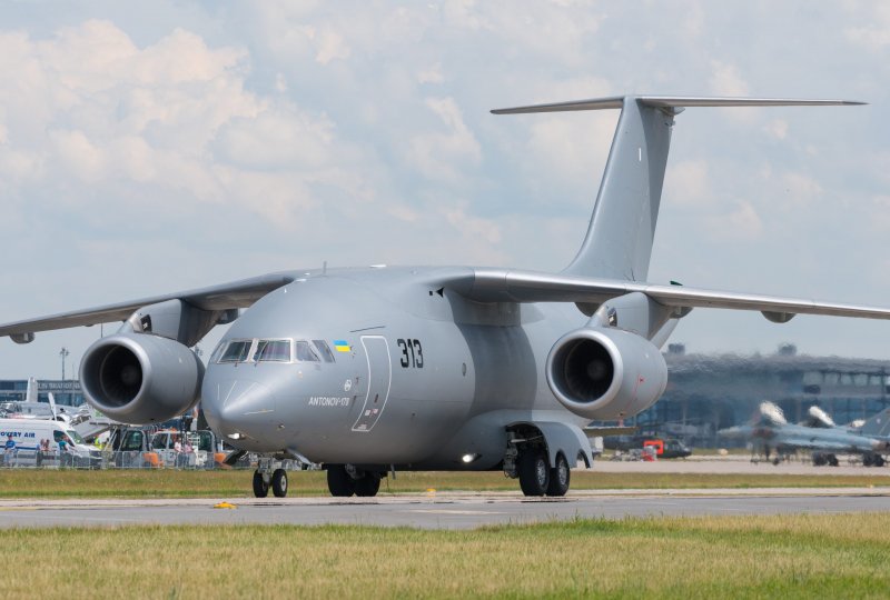 Кабина самолета АН 2