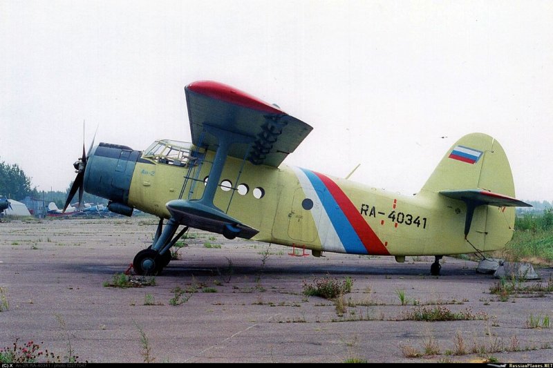 Самолёт АН-2