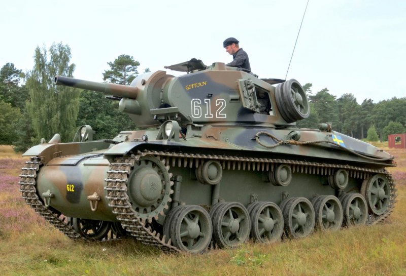 Танк Strv m/42