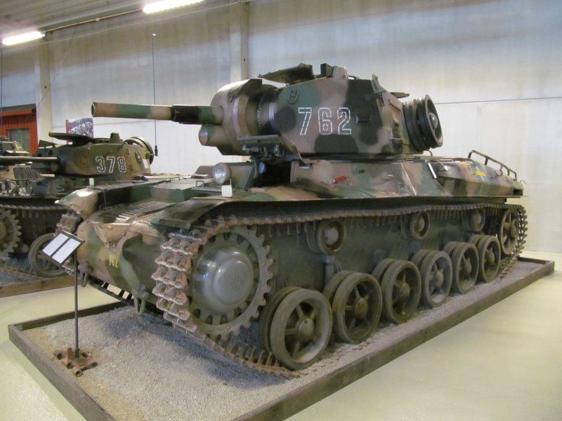 Strv m/42 броня
