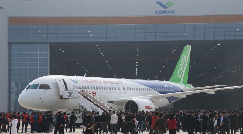 Hq7 China plane