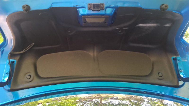 Renault Logan Stepway багажник
