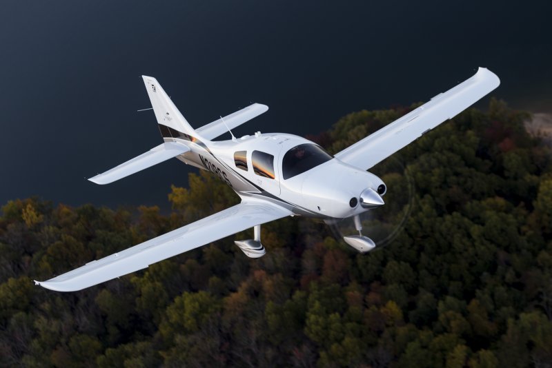 Cessna низкоплан