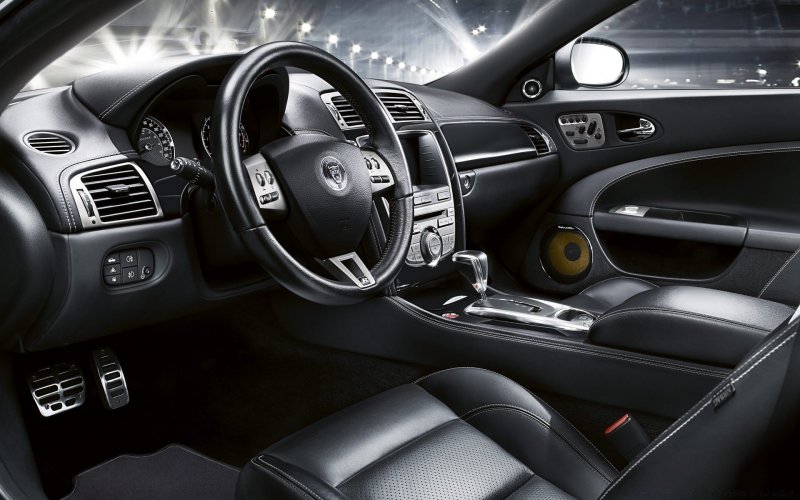 Jaguar XKR 2007 салон