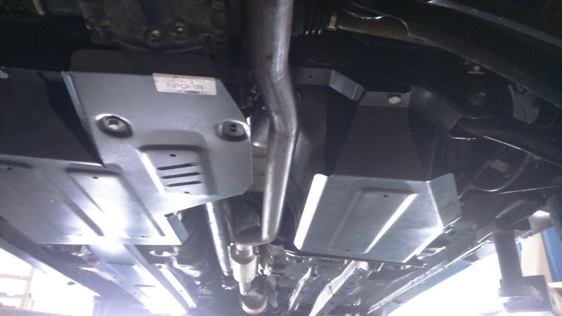 Днище Mitsubishi Outlander 3 Рестайлинг