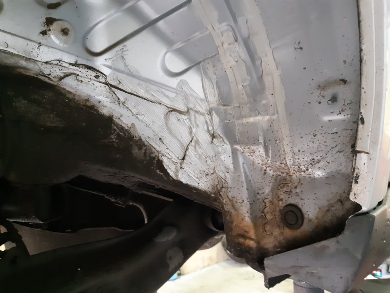 Дно Mitsubishi Outlander XL 2.4 2007