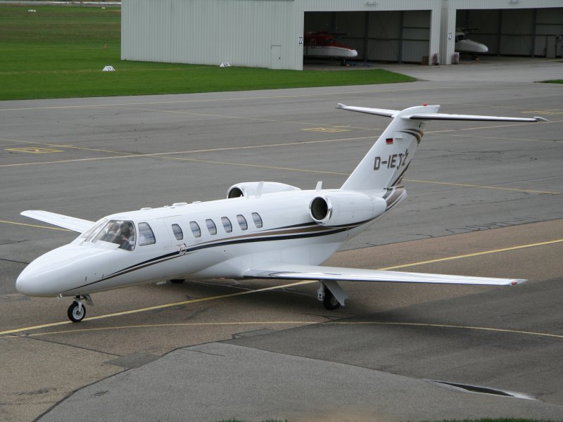 Cessna c 525