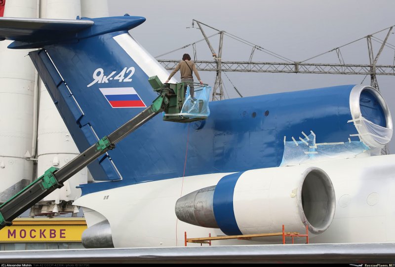 Як 42 ВДНХ внутри