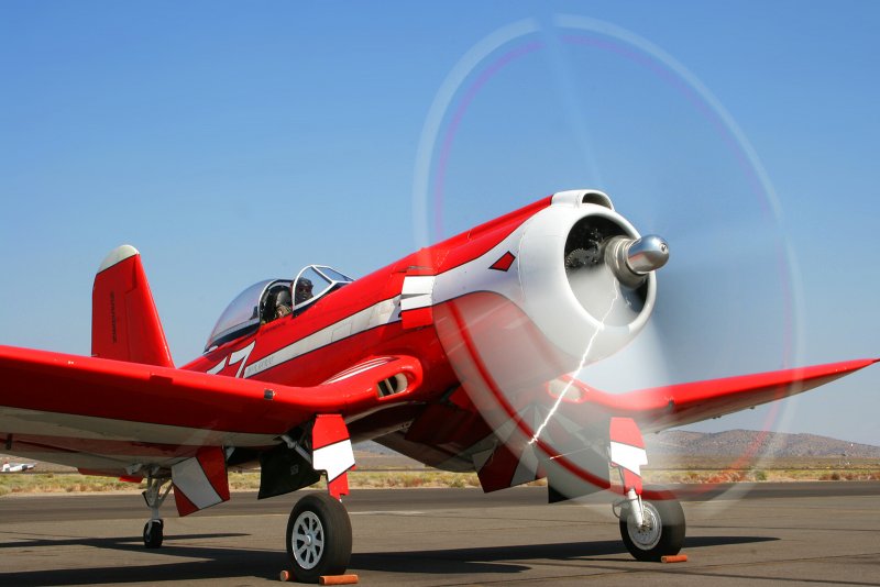 Самолет f7f Тайгеркэт