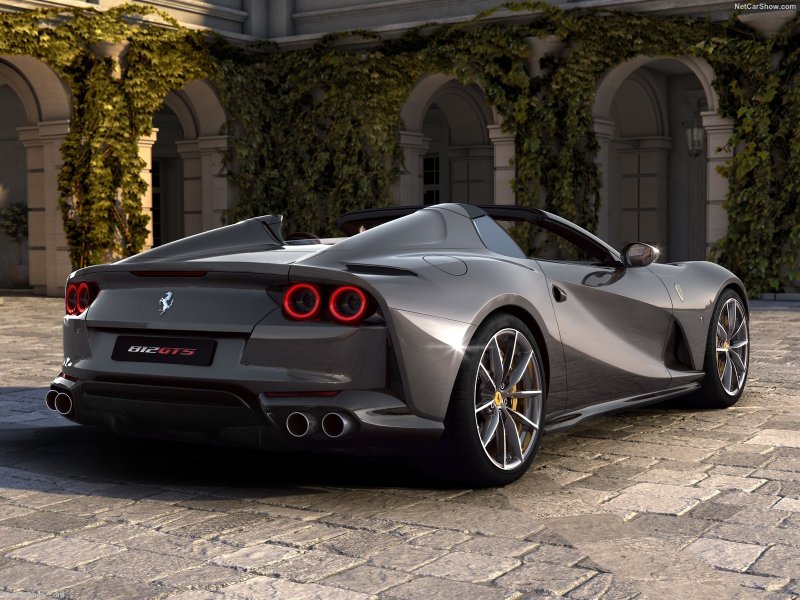 Ferrari 812 Superfast GTS